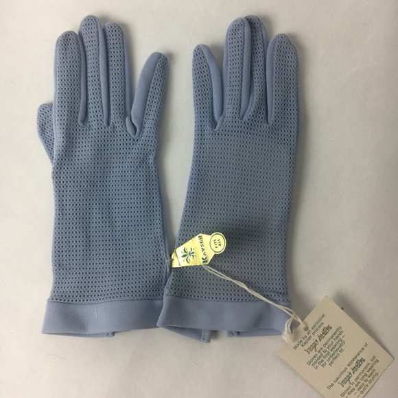 Accessories - Purple Vintage Dress Wedding Gloves Wrist Length